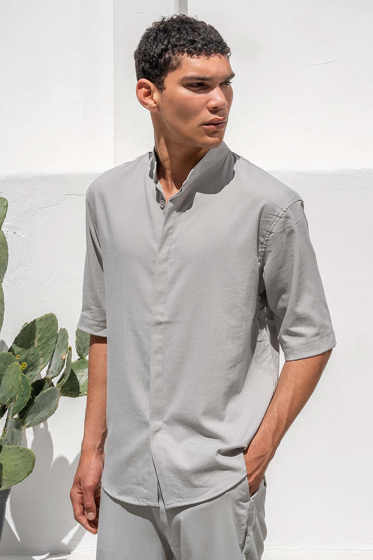 1-Overshirt-Vittorio-300-25-SANTO.jpg Overshirt Vittorio 300-25-SANTO GREY - Image 1